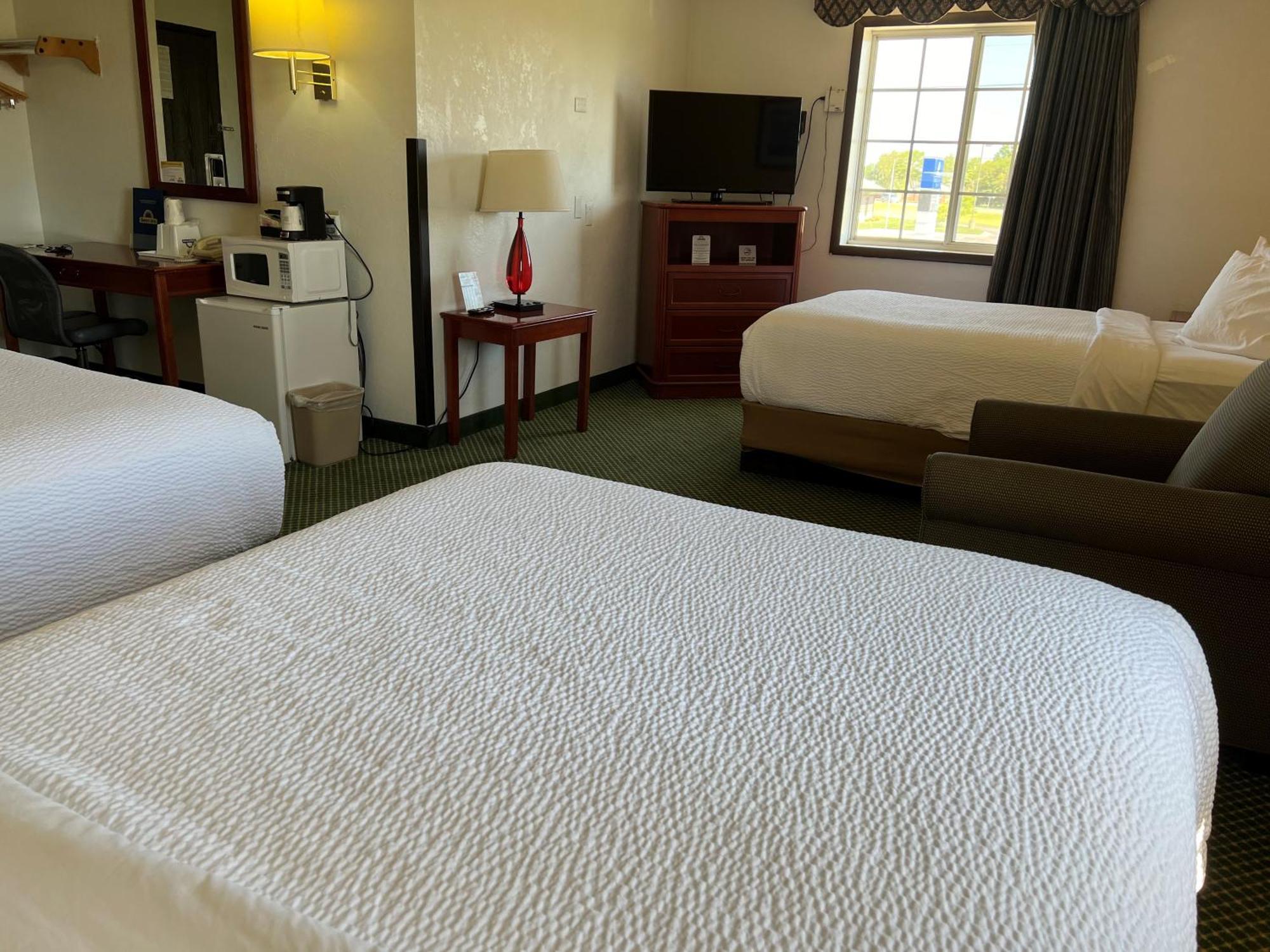 Days Inn By Wyndham Great Bend Εξωτερικό φωτογραφία